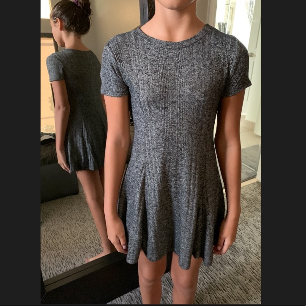 Casual grey dress